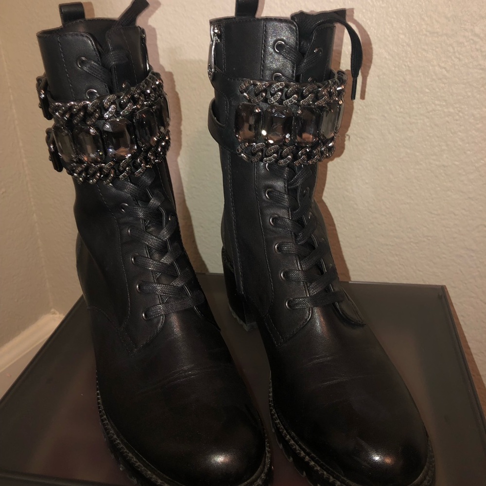 Diamond 💎 Boots